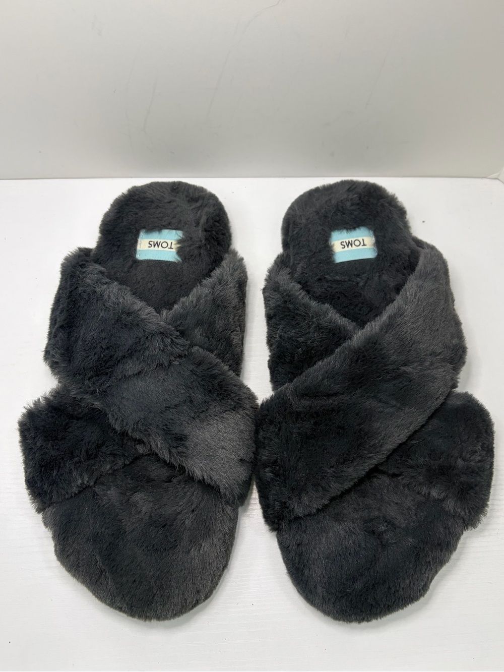 Toms Susie Faux Fur Dark Gray Criss Cross Slippers Size 8